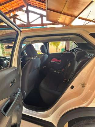 NISSAN-KICKS-2020