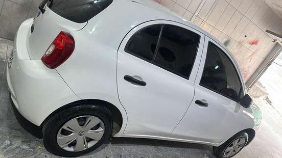 NISSAN-MARCH-2016