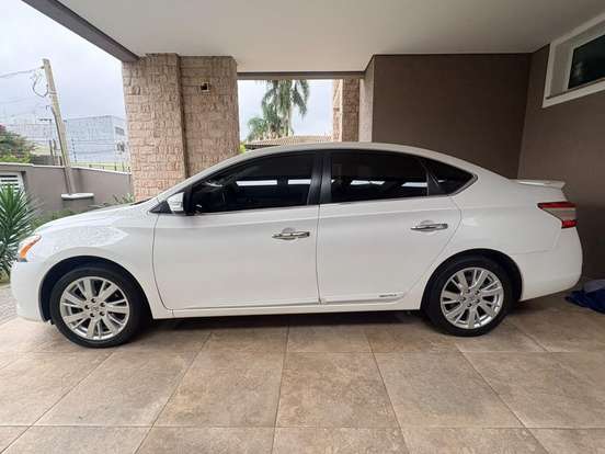 NISSAN-SENTRA-2.0 SV 16V FLEX 4P AUTOMÁTICO NISSAN-SENTRA-2013