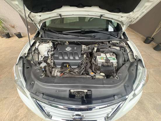 NISSAN-SENTRA-2.0 SV 16V FLEX 4P AUTOMÁTICO NISSAN-SENTRA-2013
