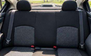 NISSAN-VERSA-2018