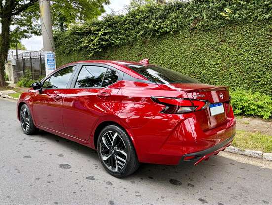 NISSAN-VERSA-2023