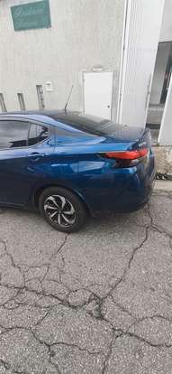 NISSAN-VERSA-2023