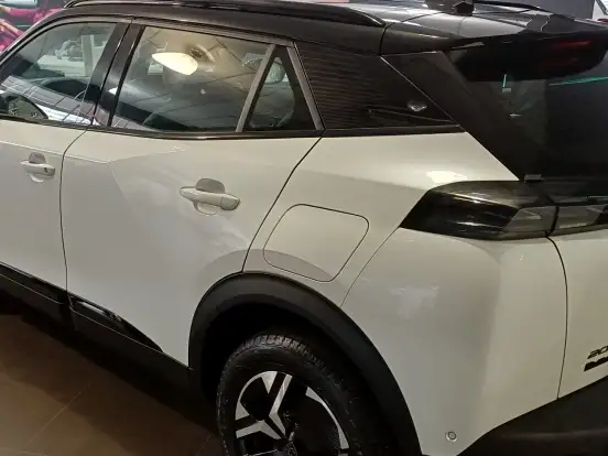 PEUGEOT-2008-1.0 TURBO 200 HYBRID GT CVT PEUGEOT-2008-2025