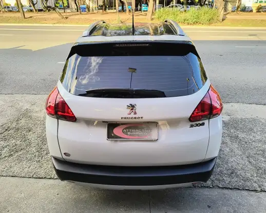 PEUGEOT-2008-2018