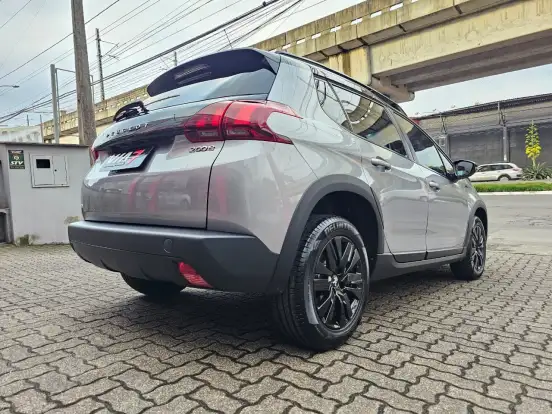 PEUGEOT-2008-2022