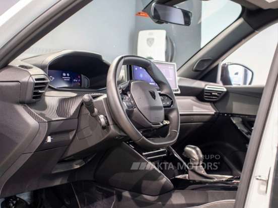 PEUGEOT-2008-1.0 TURBO 200 FLEX ALLURE CVT PEUGEOT-2008-2026