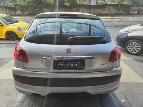 PEUGEOT-207-1.4 XR 8V FLEX 4P MANUAL PEUGEOT-207-2010