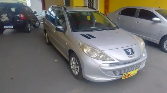 PEUGEOT-207-2011