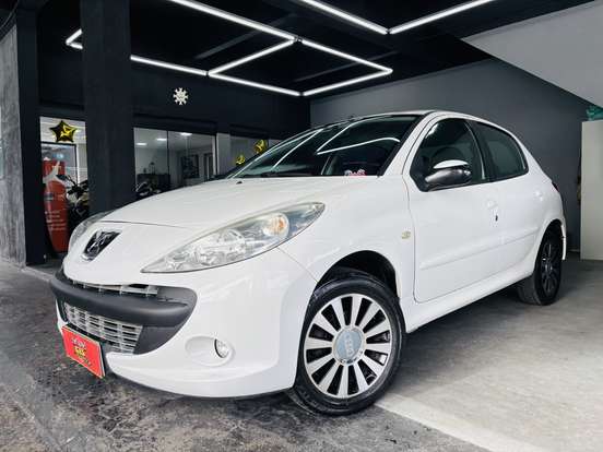 PEUGEOT-207-1.4 XR SPORT 8V FLEX 4P MANUAL PEUGEOT-207-2010