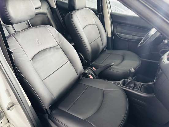 PEUGEOT-207-1.4 XR SPORT 8V FLEX 4P MANUAL PEUGEOT-207-2010