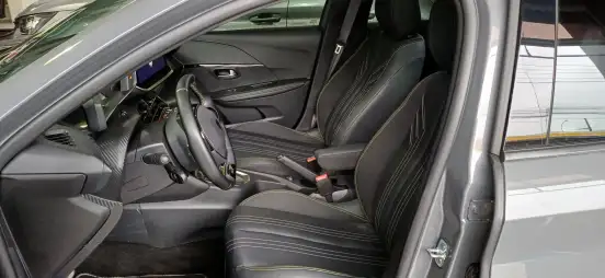 PEUGEOT-208-2025