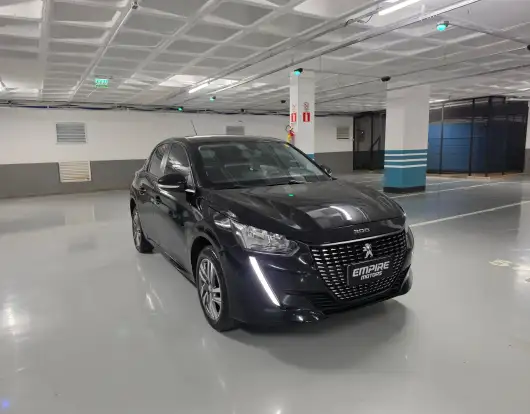 PEUGEOT-208-2021