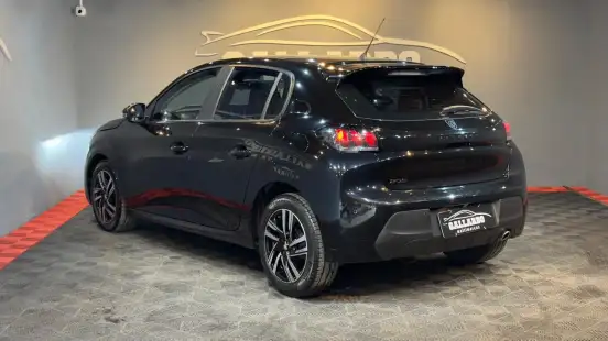 PEUGEOT-208-2022