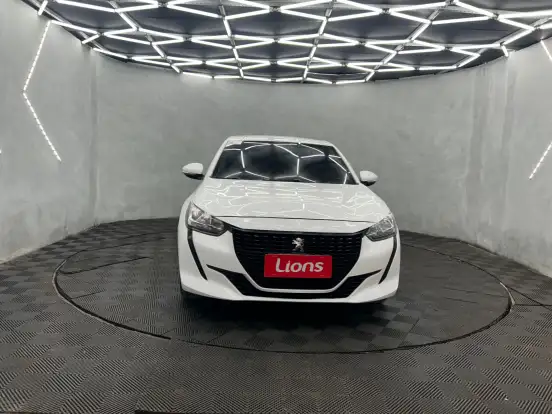 PEUGEOT-208-2021
