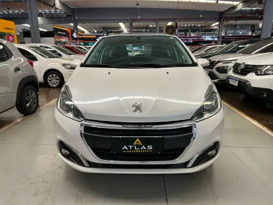 PEUGEOT-208-2016