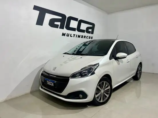 PEUGEOT-208-2019