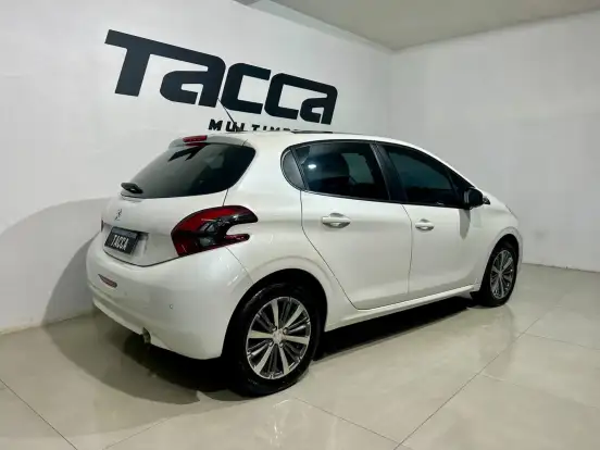 PEUGEOT-208-1.6 GRIFFE 16V FLEX 4P AUTOMÁTICO PEUGEOT-208-2019