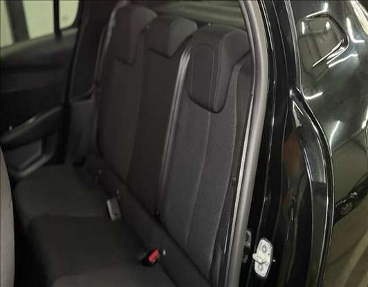 PEUGEOT-208-2024