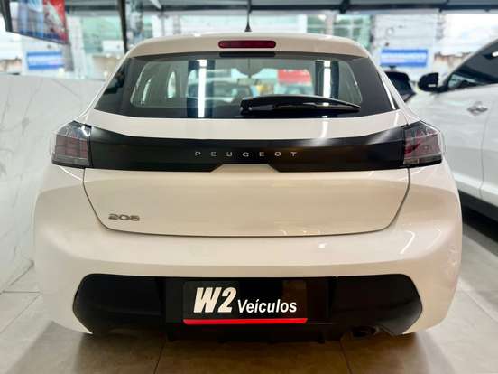 PEUGEOT-208-2023