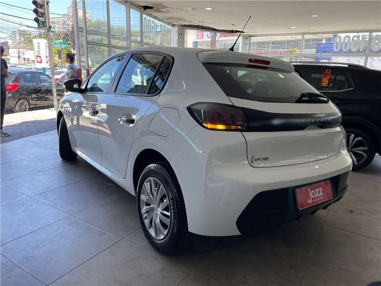 PEUGEOT-208-2022