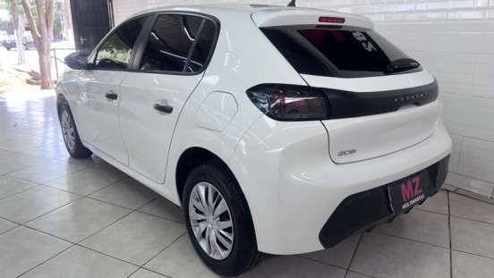 PEUGEOT-208-2023