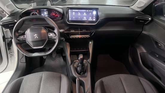 PEUGEOT-208-2023
