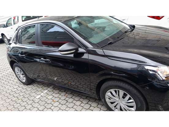 PEUGEOT-208-2024