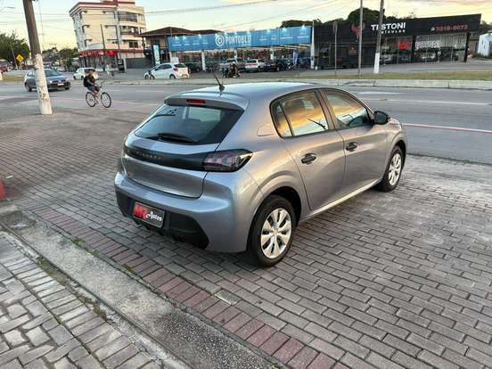 PEUGEOT-208-2023