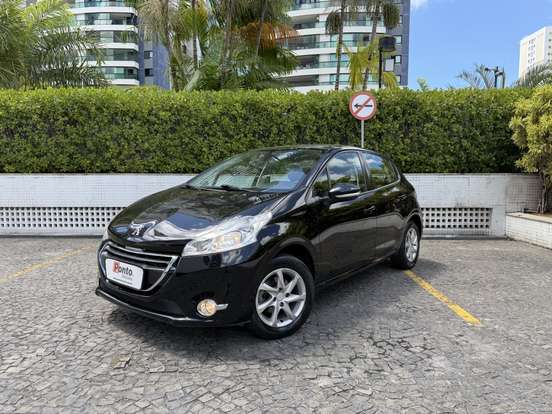 PEUGEOT-208-2015