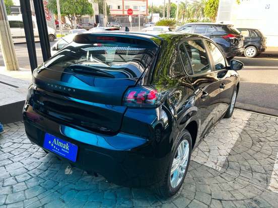PEUGEOT-208-2023