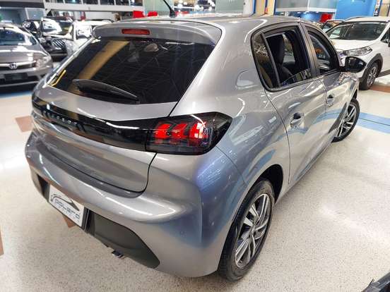 PEUGEOT-208-2022