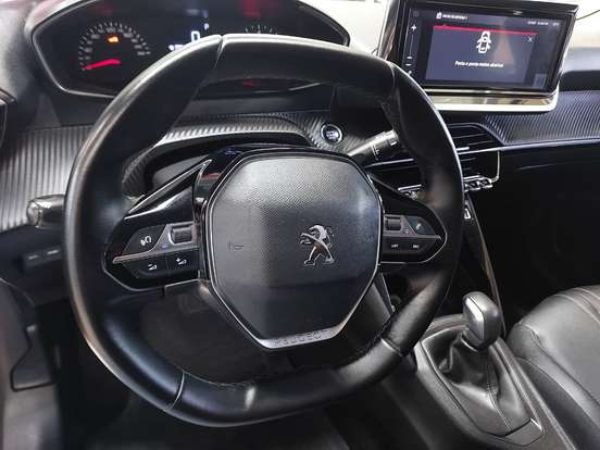 PEUGEOT-208-2022