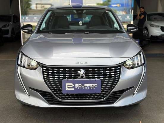 PEUGEOT-208-2022