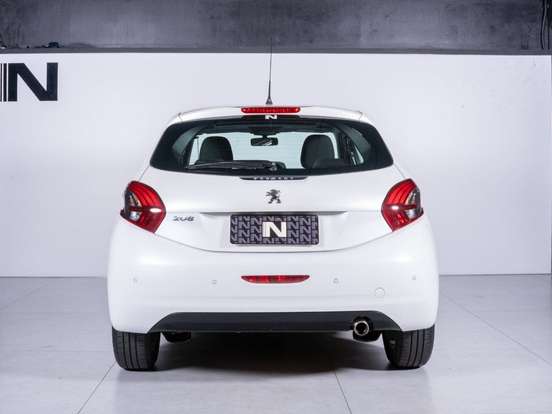 PEUGEOT-208-1.6 ALLURE 16V FLEX 4P AUTOMÁTICO PEUGEOT-208-2018