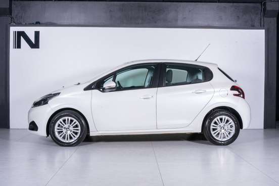 PEUGEOT-208-1.6 ALLURE 16V FLEX 4P AUTOMÁTICO PEUGEOT-208-2018
