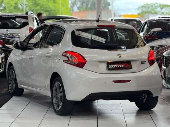 PEUGEOT-208-1.6 GRIFFE 16V FLEX 4P AUTOMÁTICO PEUGEOT-208-2014