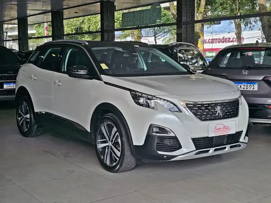 PEUGEOT-3008-2018