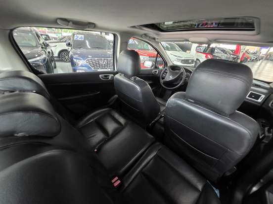 PEUGEOT-307-2009