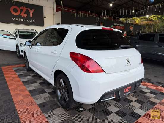 PEUGEOT-308-2013