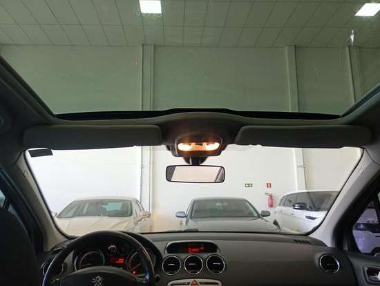 PEUGEOT-308-2014
