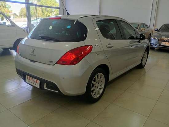 PEUGEOT-308-2014