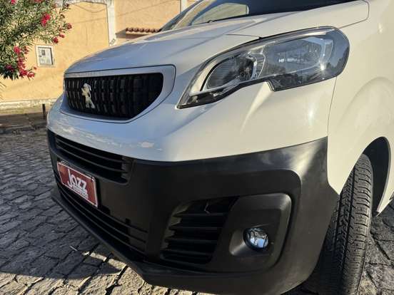 PEUGEOT-EXPERT-1.5 BLUEHDI DIESEL CARGO MANUAL PEUGEOT-EXPERT-2023