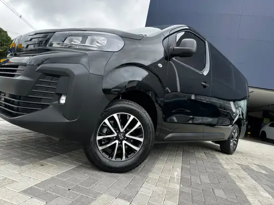PEUGEOT-EXPERT-2026