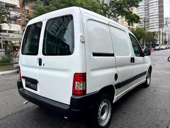 PEUGEOT-PARTNER-1.6 FURGÃO 800KG 16V FLEX 3P MANUAL PEUGEOT-PARTNER-2014