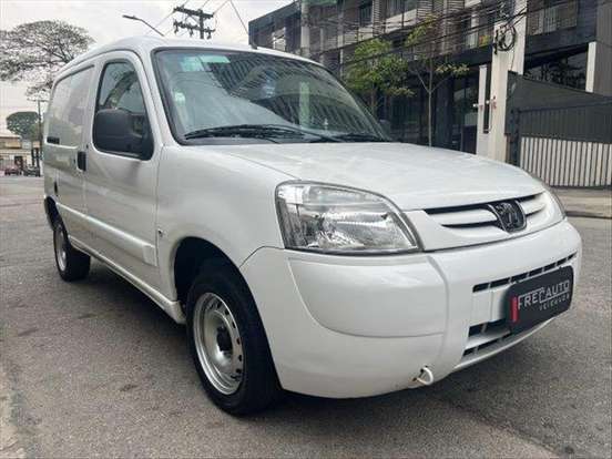 PEUGEOT-PARTNER-2018