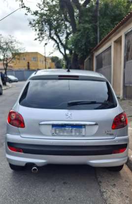 PEUGEOT-207-2010