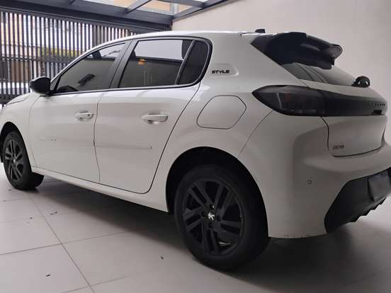PEUGEOT-208-1.0 FIREFLY FLEX STYLE MANUAL PEUGEOT-208-2023