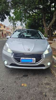 PEUGEOT-208-2014