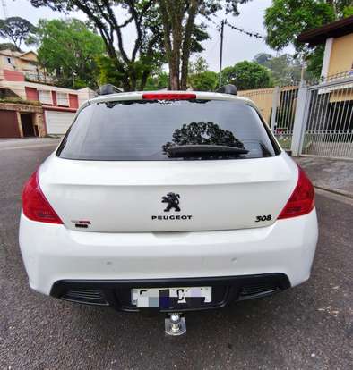 PEUGEOT-308-2015